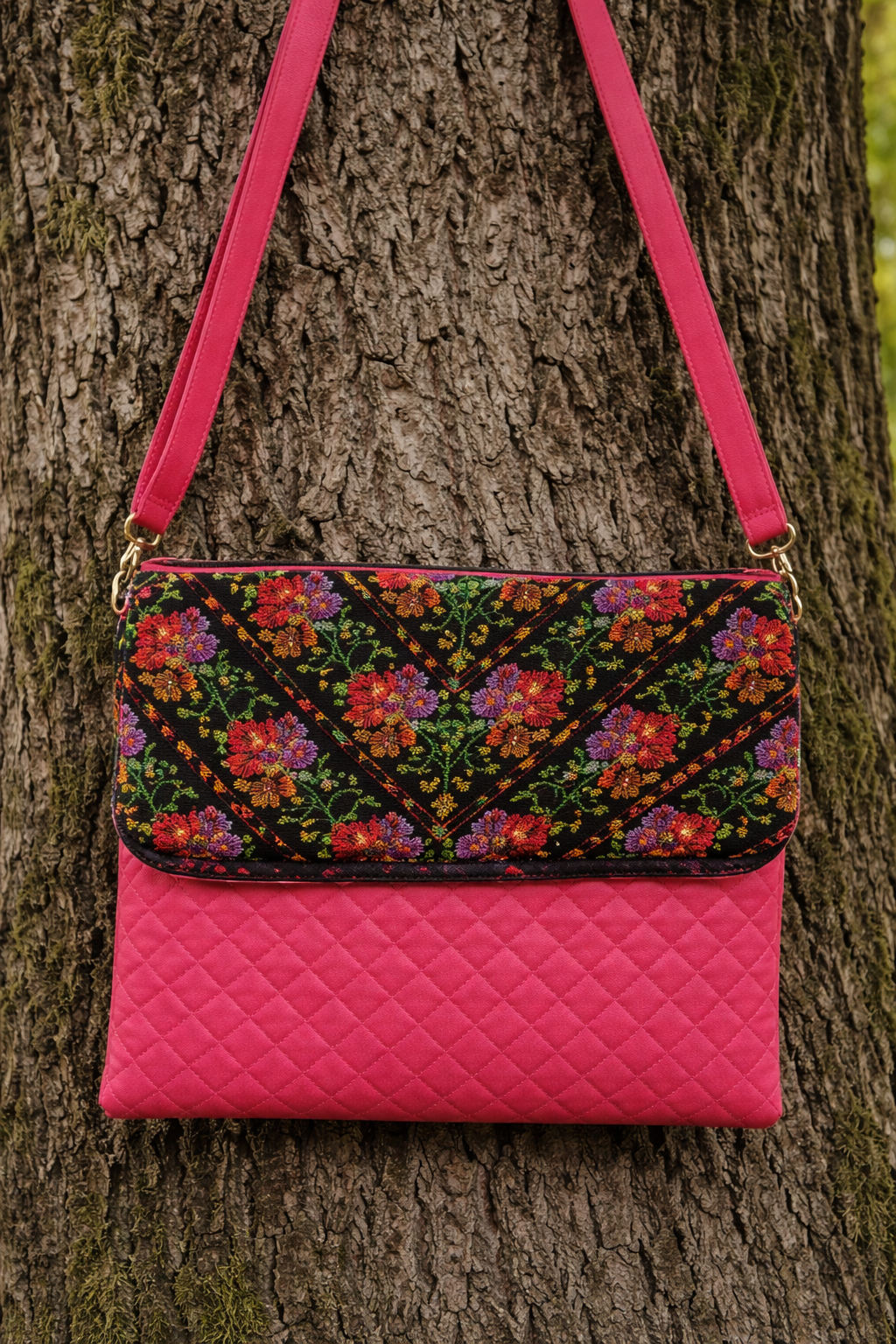 Handmade Palestinian Tatreez Crossbody Bag 5