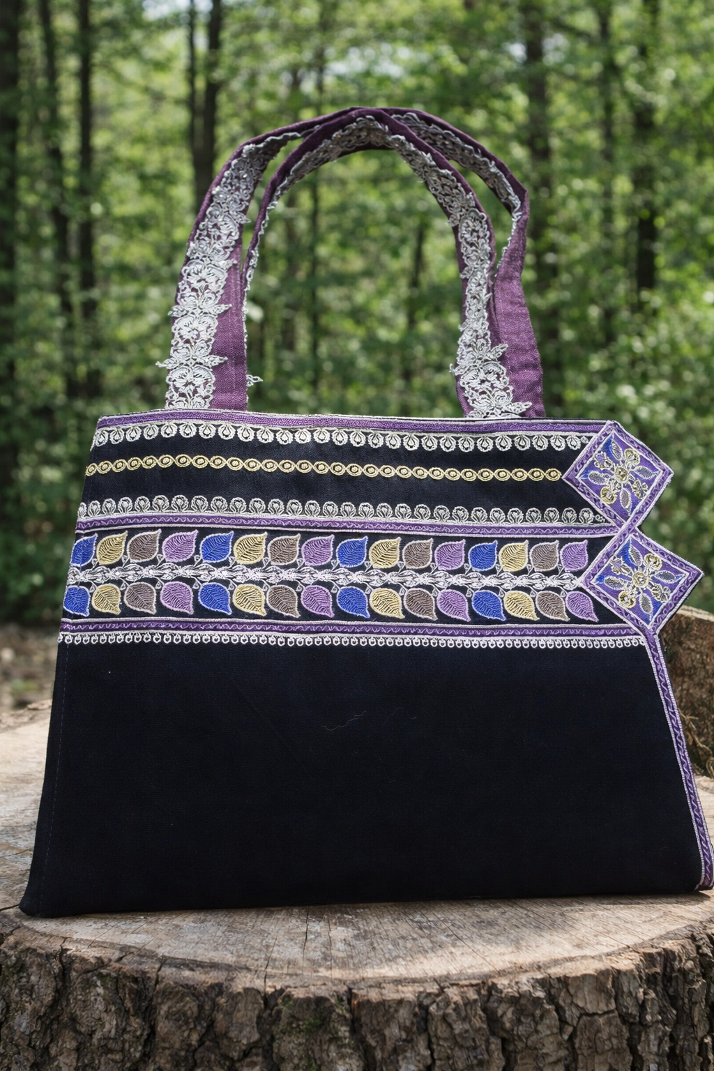 Handmade Palestinian Tatreez Handbag 3